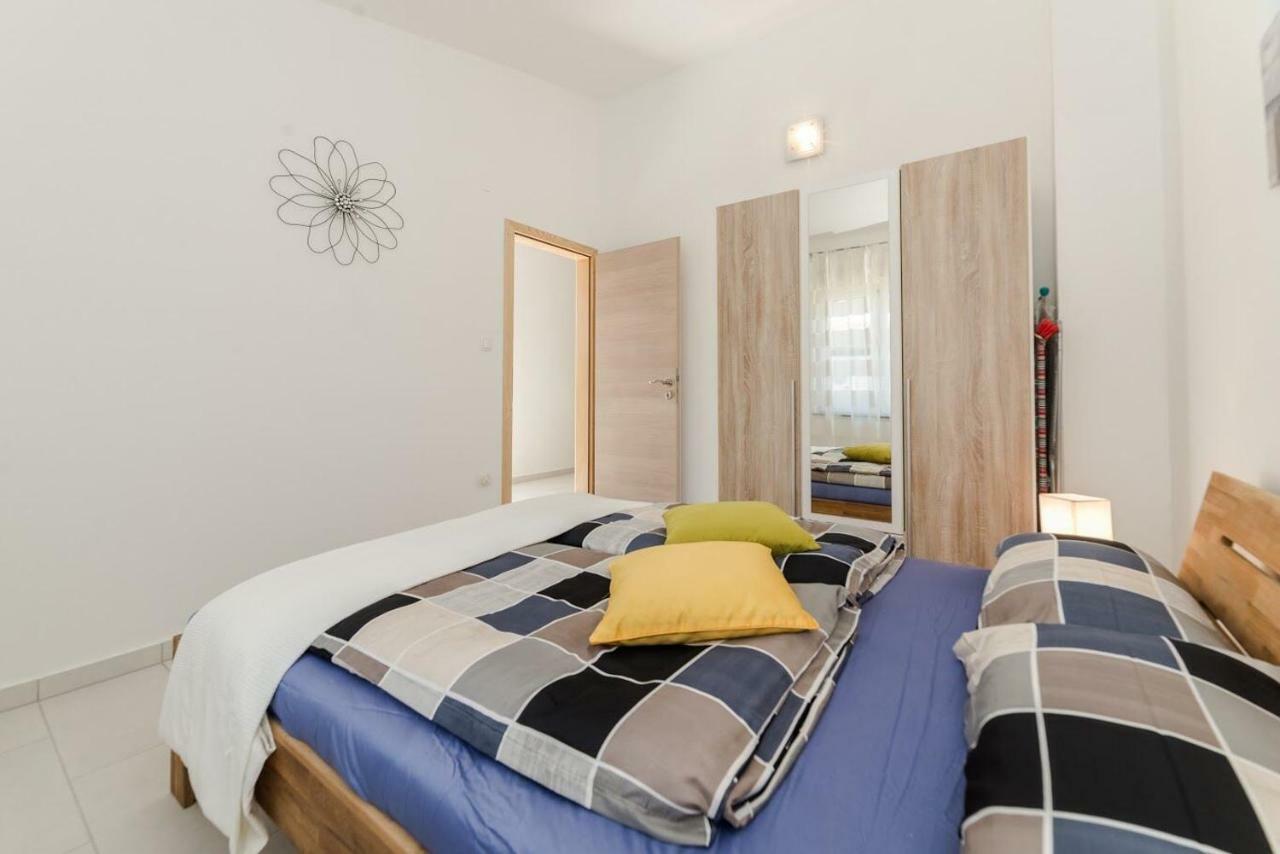 Apartments Vam Vir Extérieur photo