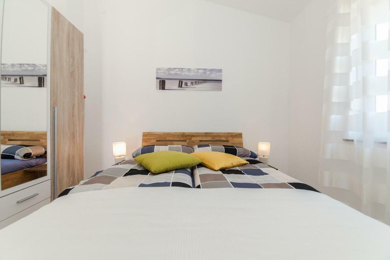 Apartments Vam Vir Extérieur photo